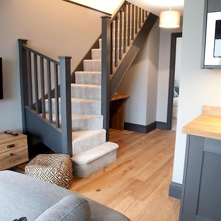 Little Elm - Luxury Home From Home, Free Parking, 30-40 Mins Walk From Bath City Centre Esterno foto