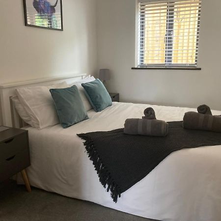 Little Elm - Luxury Home From Home, Free Parking, 30-40 Mins Walk From Bath City Centre Esterno foto