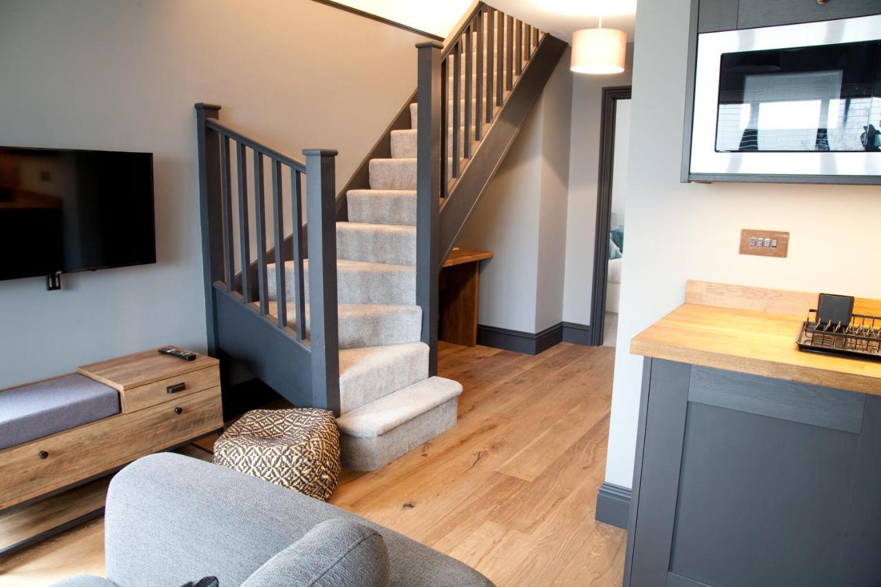 Little Elm - Luxury Home From Home, Free Parking, 30-40 Mins Walk From Bath City Centre Esterno foto
